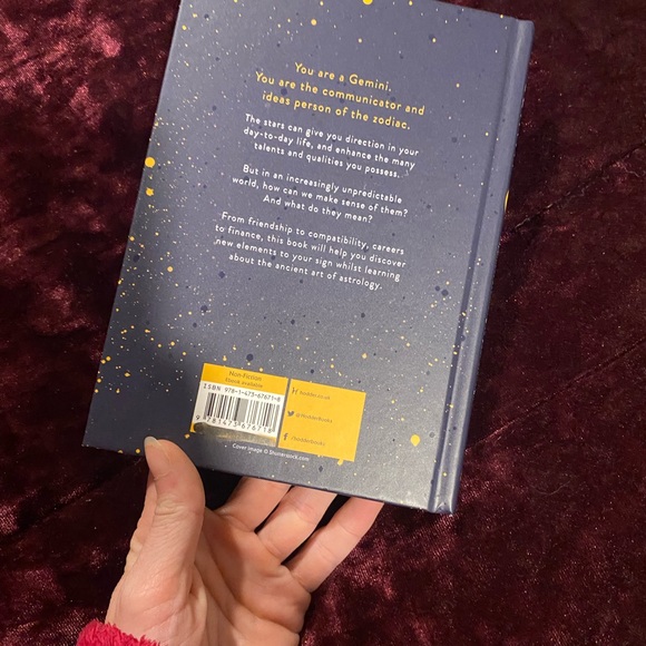 Gemini book brand new never read or used D - Picture 5 of 6